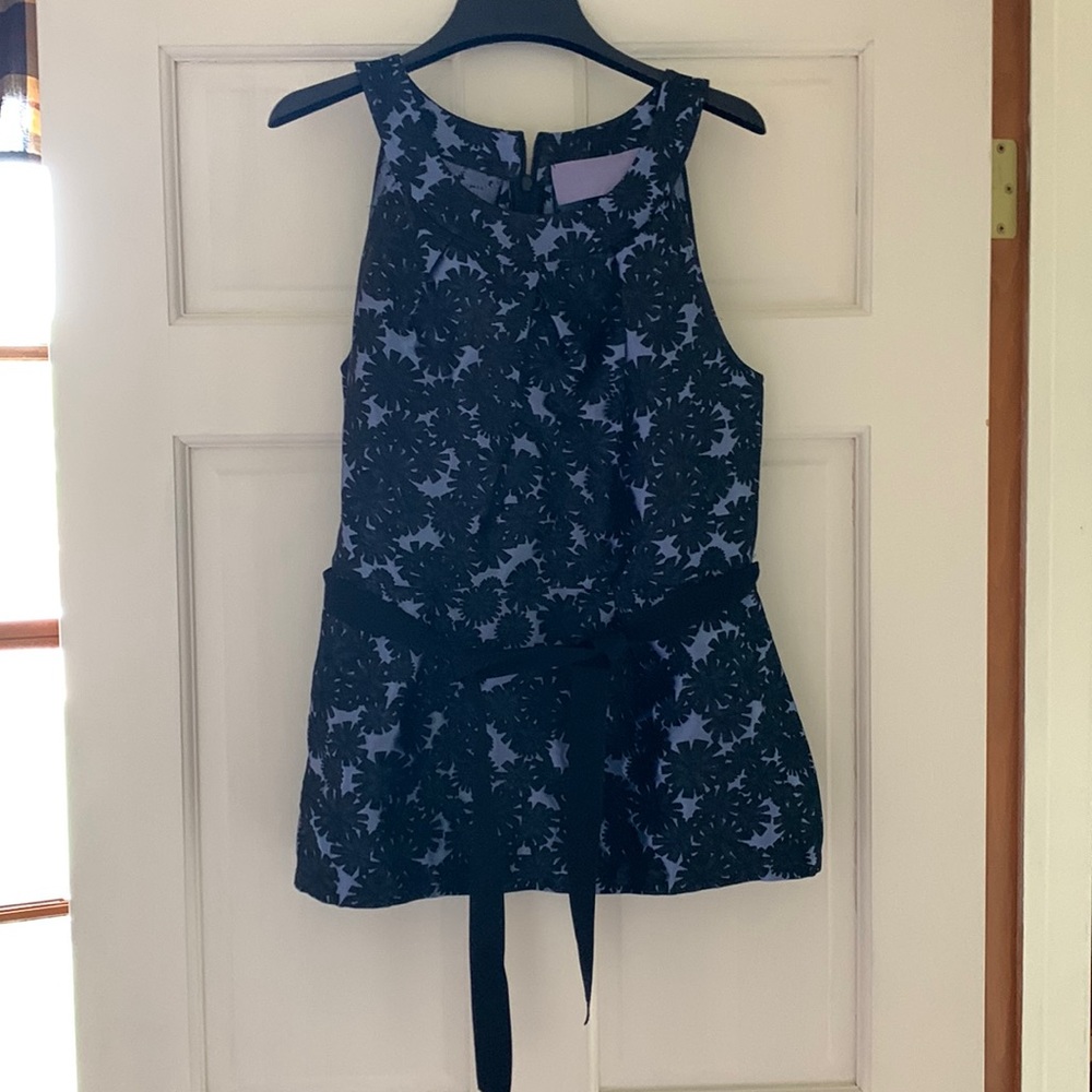 Vera Wang Top